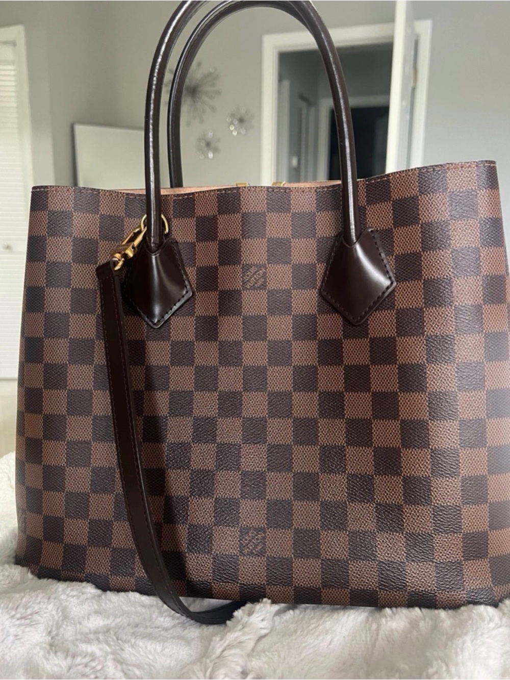 ❤️💕 Louis Vuitton Kensington V Tote 💕❤️